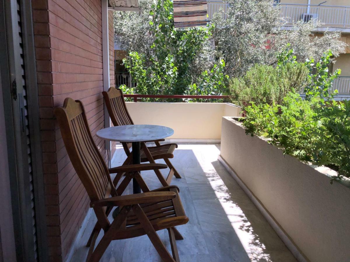Cosy Apartment In Chalandri Athen Exterior foto